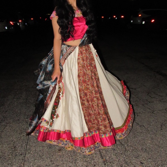 Pink white garba navratri festive traditional chaniya lehenga ghagra choli - Picture 6 of 12